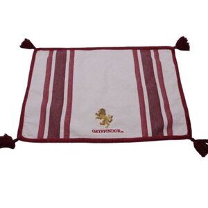 NEW Pottery Barn Kids Gryfinndor Harry Potter Placemat Red Cream Hogwarts House